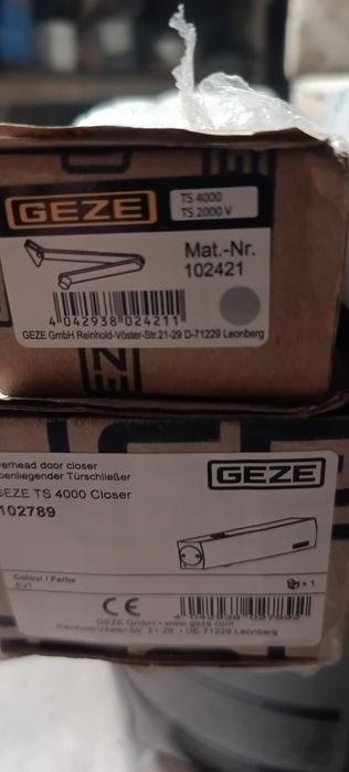 Samozamykacz geze TS 4000 2szt.