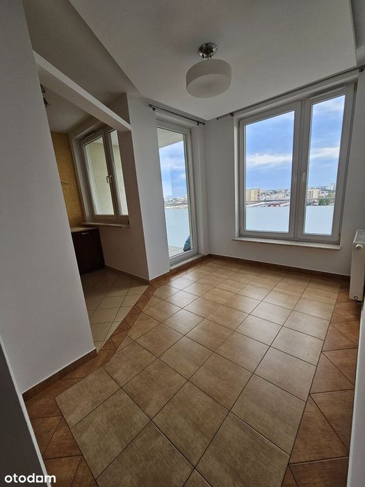 Jasne 2-pokojowe mieszkanie, loggia. Blisko planowanego metra-14piętro