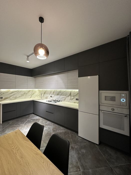 Оренда 3-кімнатної квартири на Стрийській