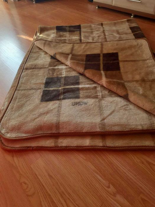 Продам плед-одеяло зимнее