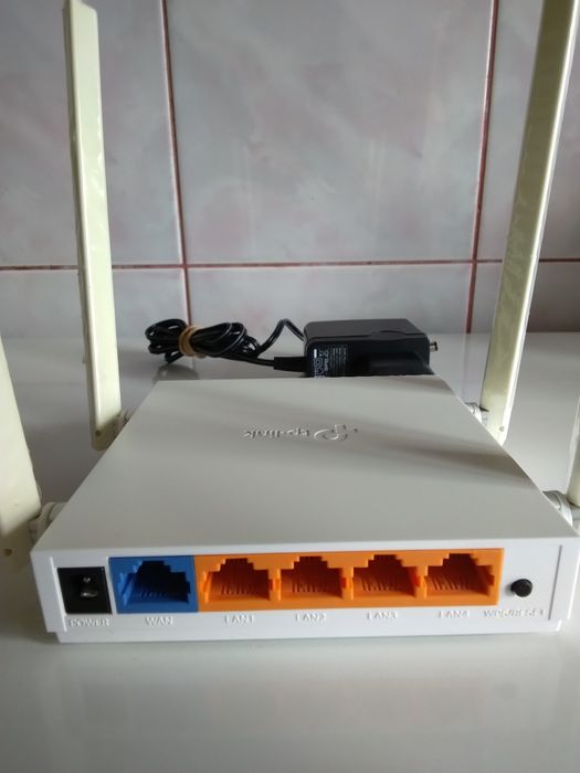 Wi-Fi роутер TP-LINK Archer C24, двохдіапазонний маршрутизатор .