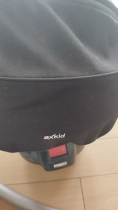 Fotelik, łupina, nosidełko Axkid