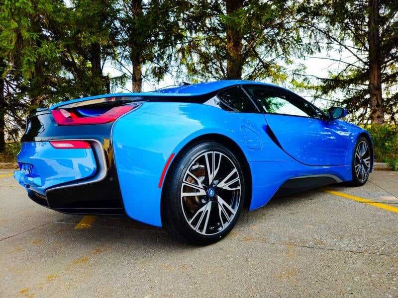 2016  BMW i8 AWD