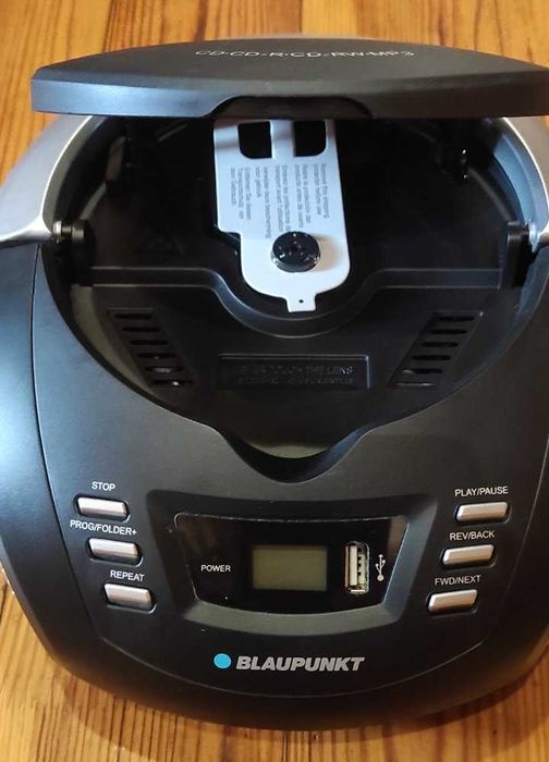 Музыкальный центр музичний центр Blaupunkt rcd 204bk  CD, USB, MP3