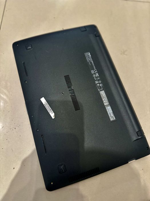 Laptop ASUS X200M 11,6”  stan idealny !