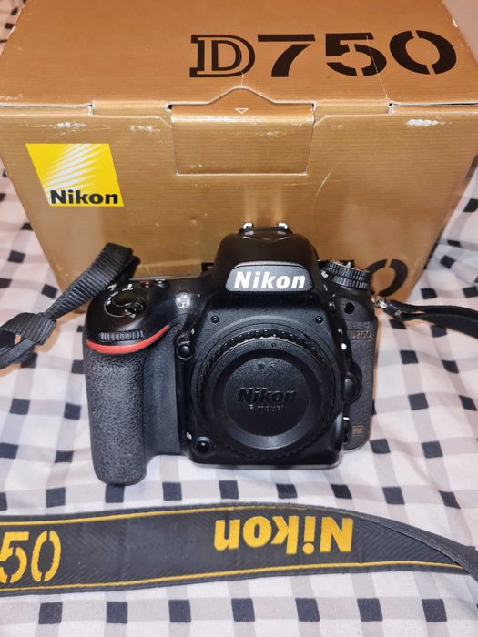 Nikon D750 290 tys przebiegu świetny stan