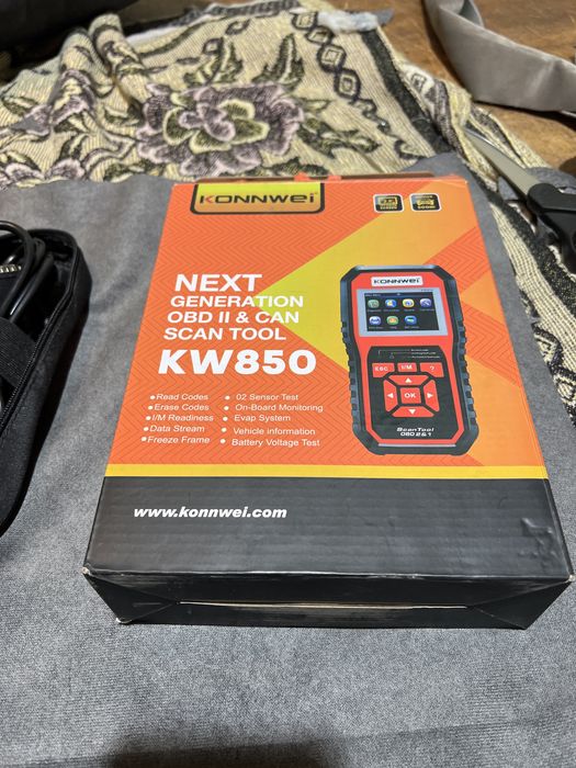 Miernik diagnostyczny, skaner OBD2 Konnwei KW850