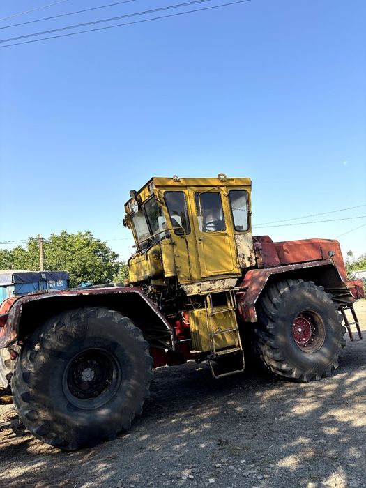 трактор кировец  К702