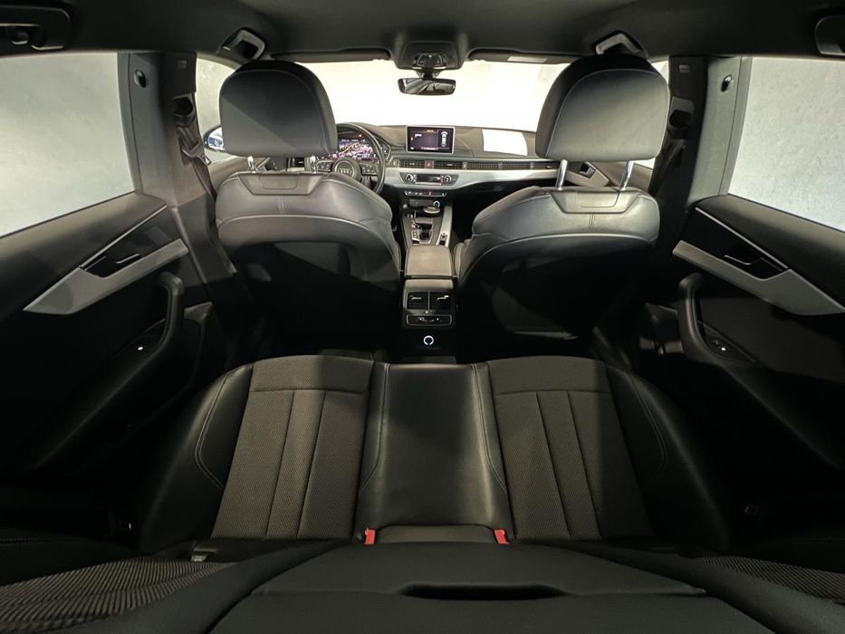 Audi A5 Sportback 2.0 TDI S-Line - Look RS5