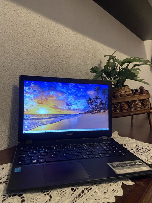 Portátil Acer IntelCore 3