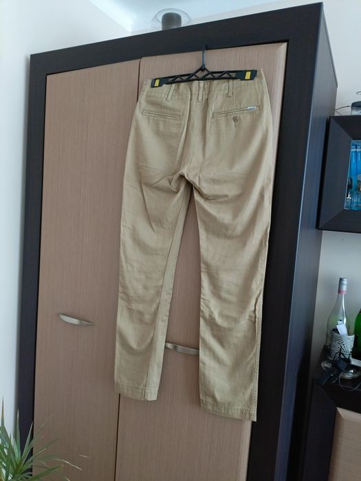 Męskie spodnie chinos Levi’s Strauss & Co W28 L32 beżowe