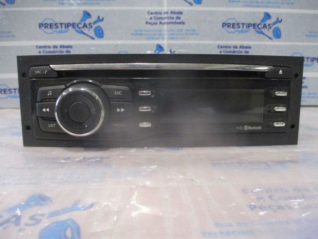 Rádio / auto-rádio PEUGEOT 208