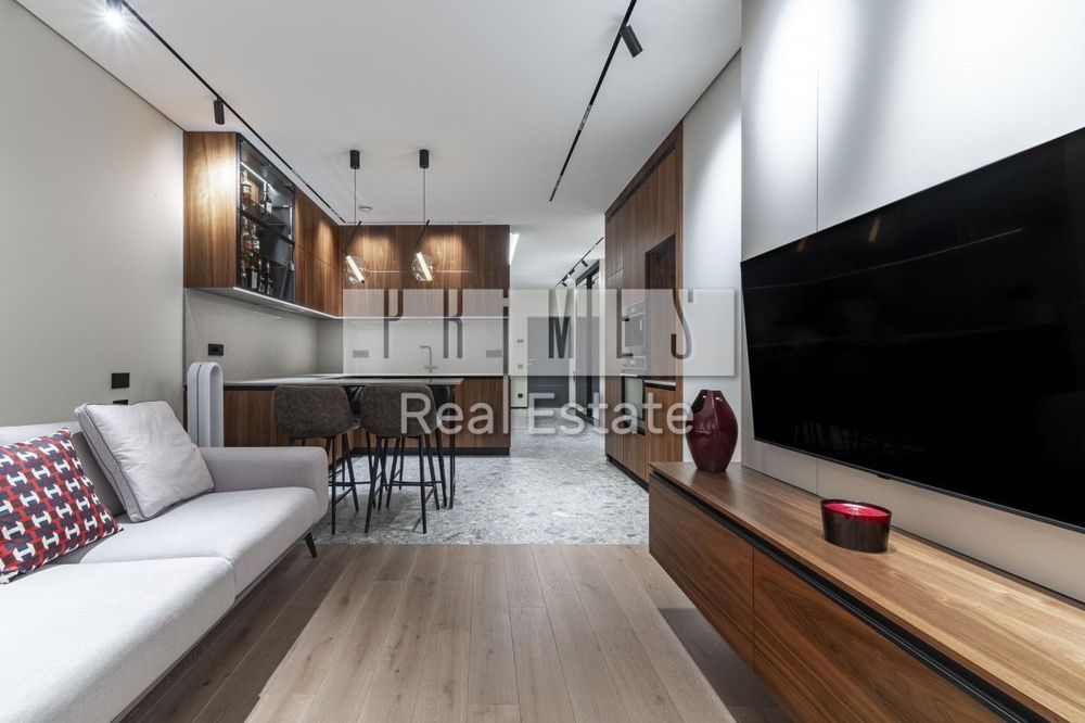 Продаж квартири 82м2, Новопечерська Вежа, Новопечерські Липки поруч