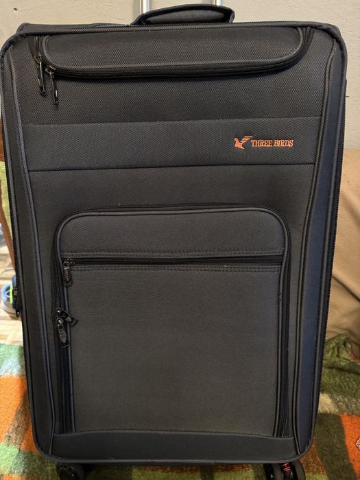 Чемодан валіза велика (L) THREE BIRDS майже новий