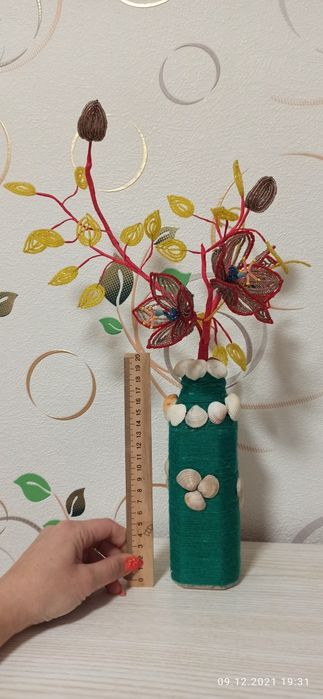 Квіти у вазочці з бісеру