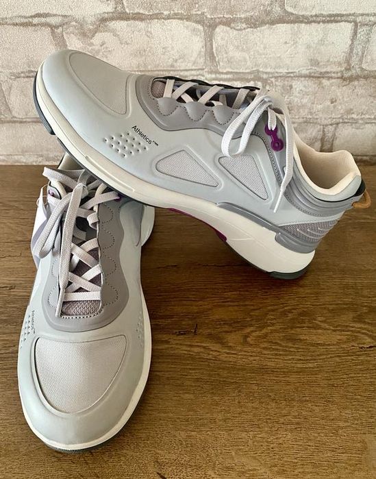 Оригінал! Кросівки Athletics Footwear One.2 , нові, 41 р. 26 см, Велика Британія