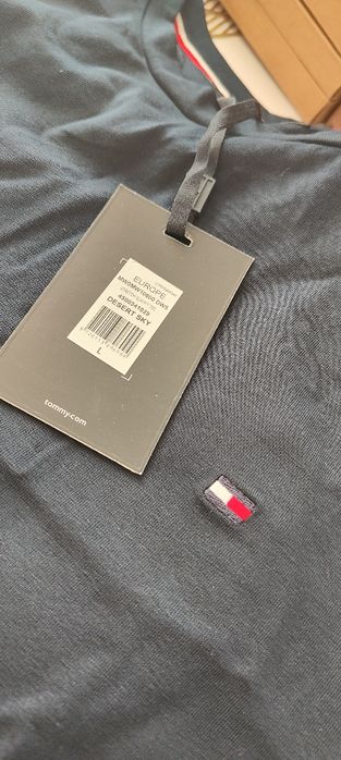 Nowa koszulka Tommy Hilfiger rozmiar L