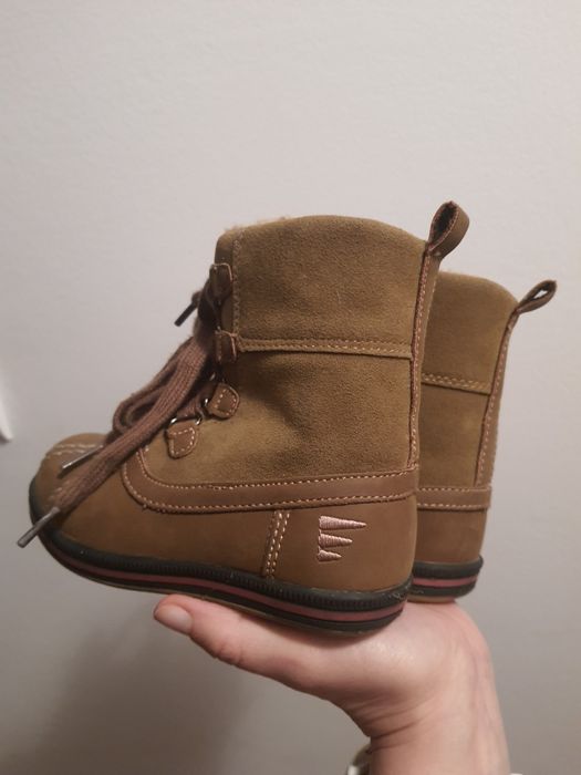 Buciki zimowe ocieplane rozmiar 24