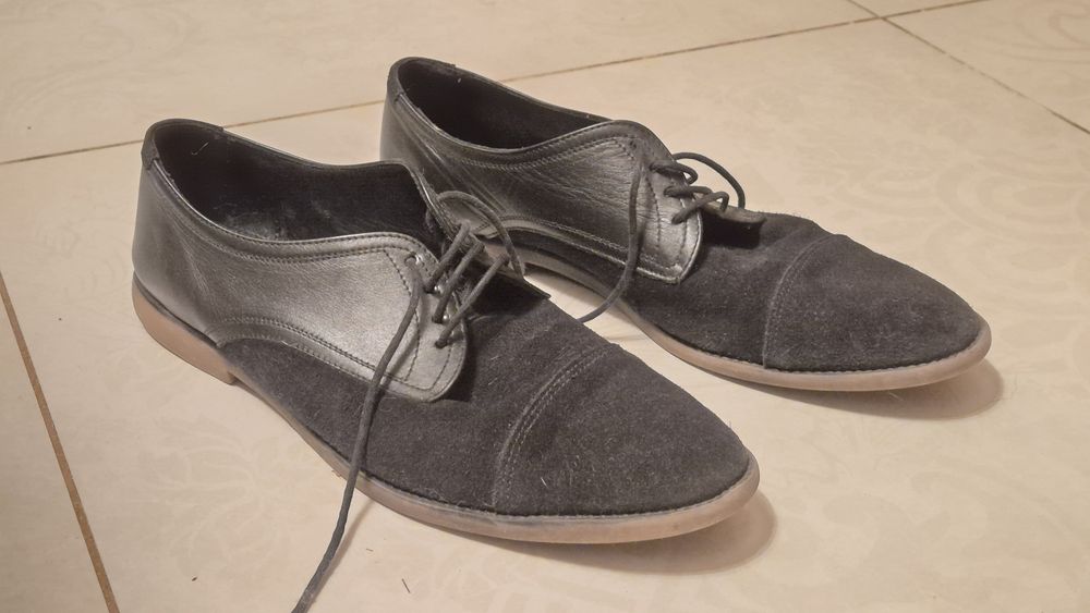 Buty Zara Man skórzane z Portugalii roz. 43