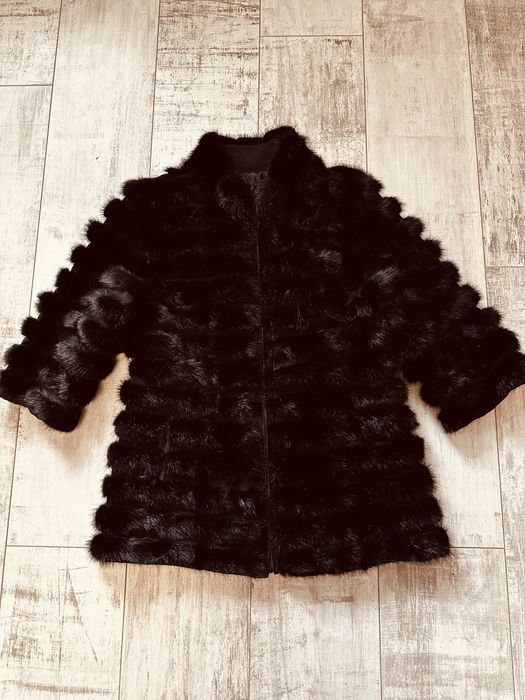 Норкова шубка жіноча