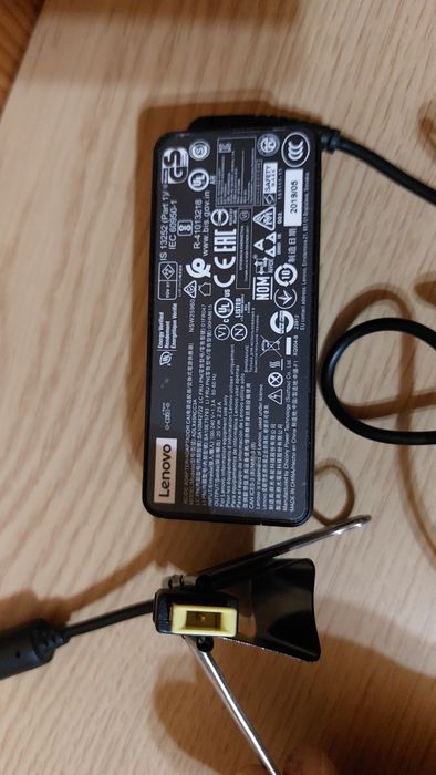 Зарядки для ноутбуків Lenovo блок питания блок живлення зарядка