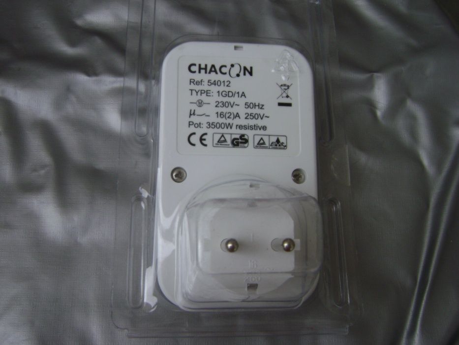 Candeeiro teto e Temporisador eléctrico