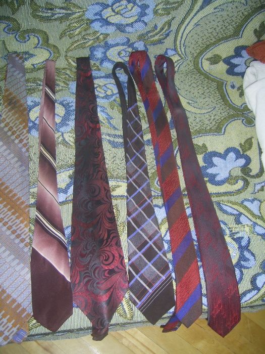 Продам галстуки разные