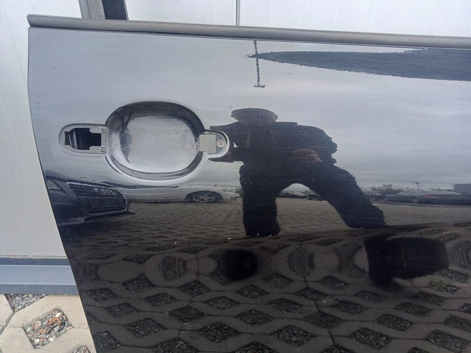 Drzwi Przednie Prawe Seat Leon II Czarne LC9Z