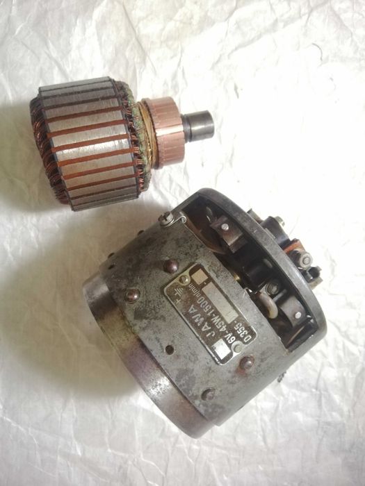№103.ХОРОШИЕ-Головки ДВС ЯВА/JAWA 360 Made in Czechoslovakia.