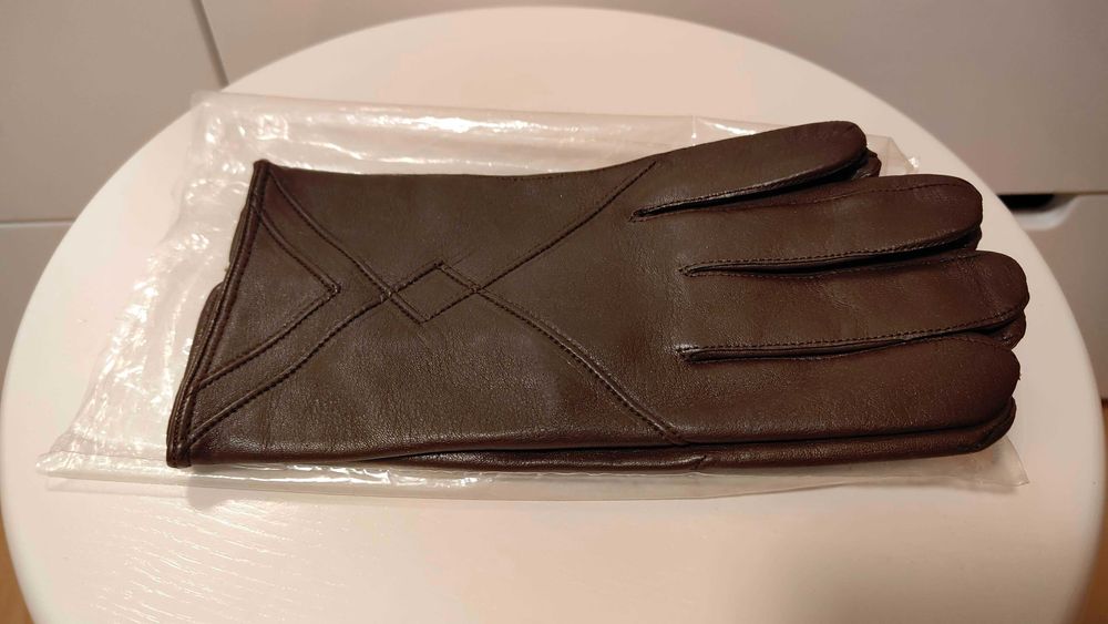 Нові чоловічі еластичні шкіряні перчатки, розмір 9 TIMISOARA Румунія