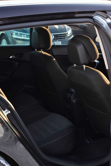 Opel Insignia 2014р. 2.0 дизель обмін (Перший внесок від 20%)