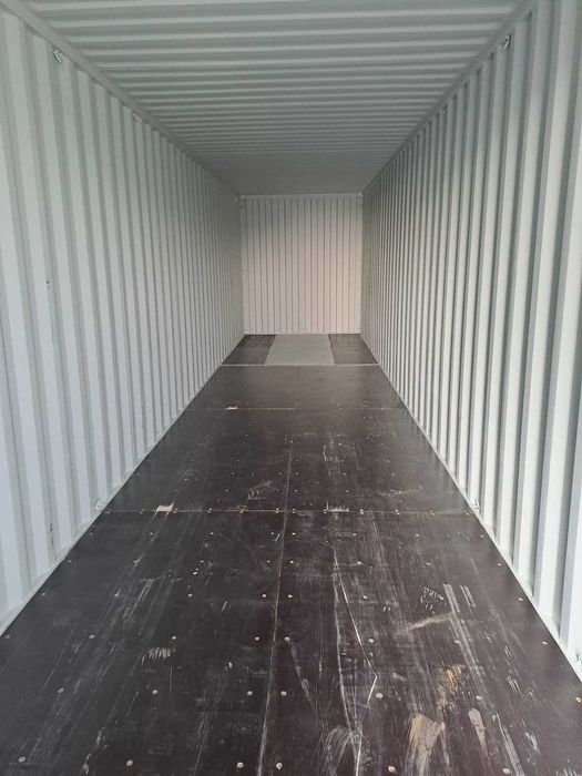 kontener morski budowlany magazyn barak , plac  z kontenerami STRZELIN