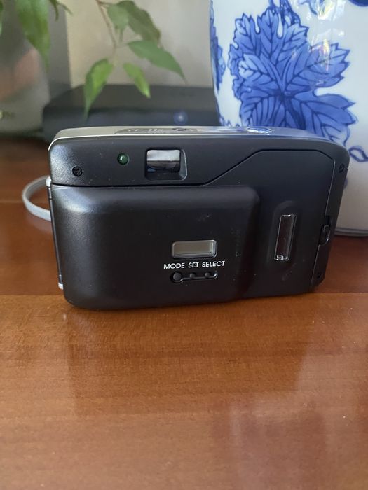 Ricoh YF-11s (27mm)