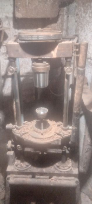 Станок для катки керамических изделий