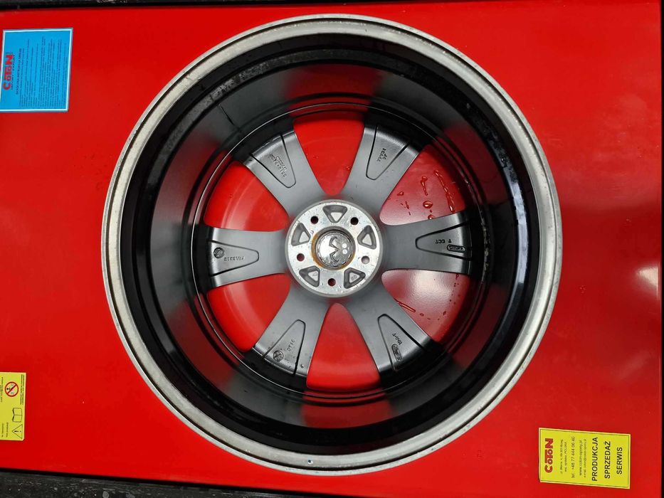 Felga Aluminiowa Infinity  FX30 FX37 QF70