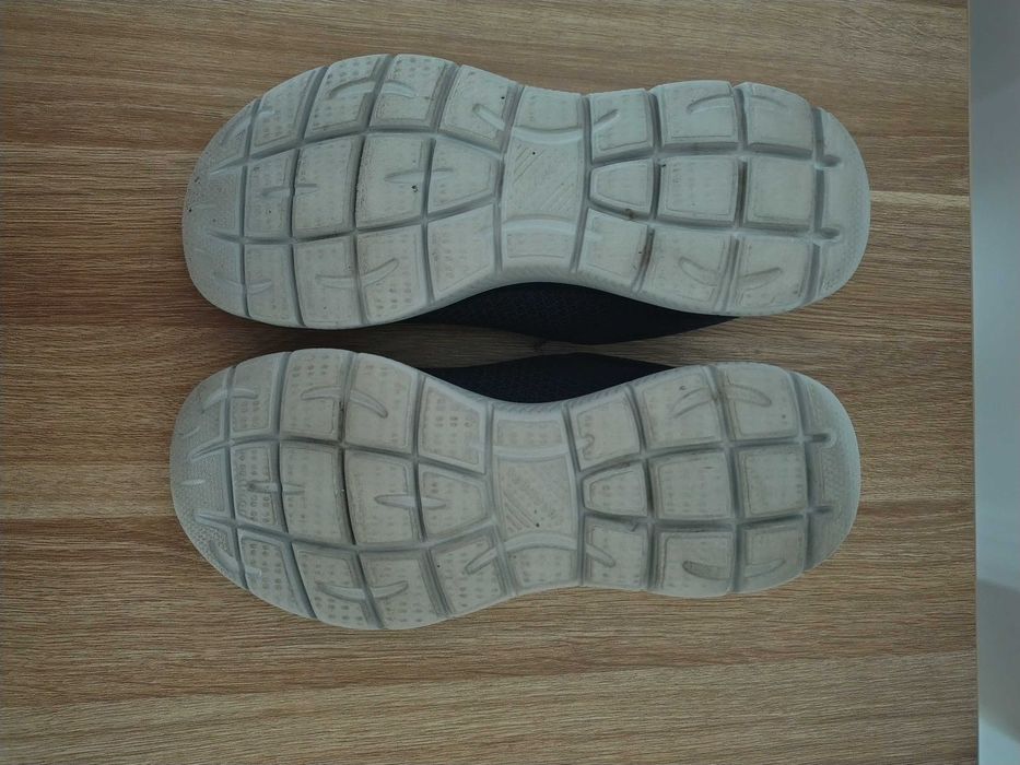 buty sportowe tekstylne r.40 Skechers