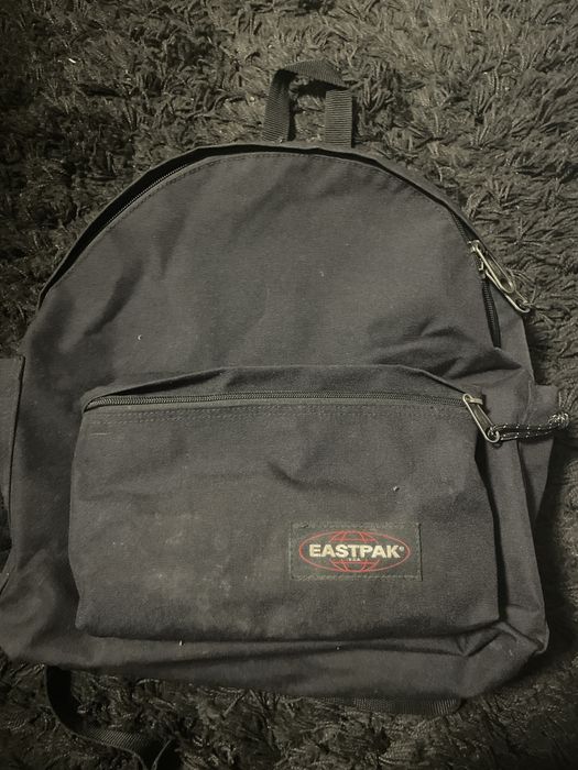 mochila eastpak preto