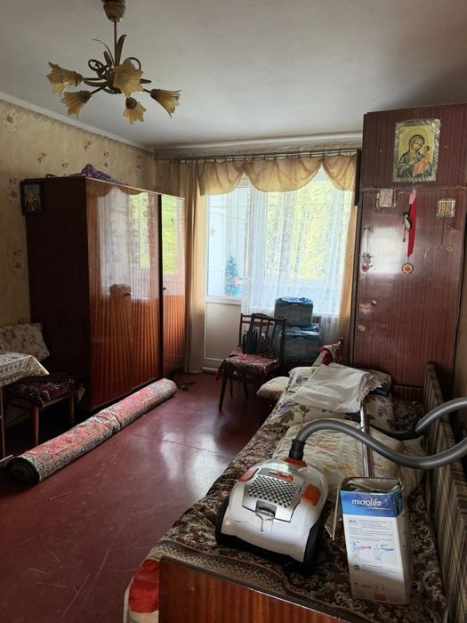 Продається 2-х кімнатна квартира р-н Польової