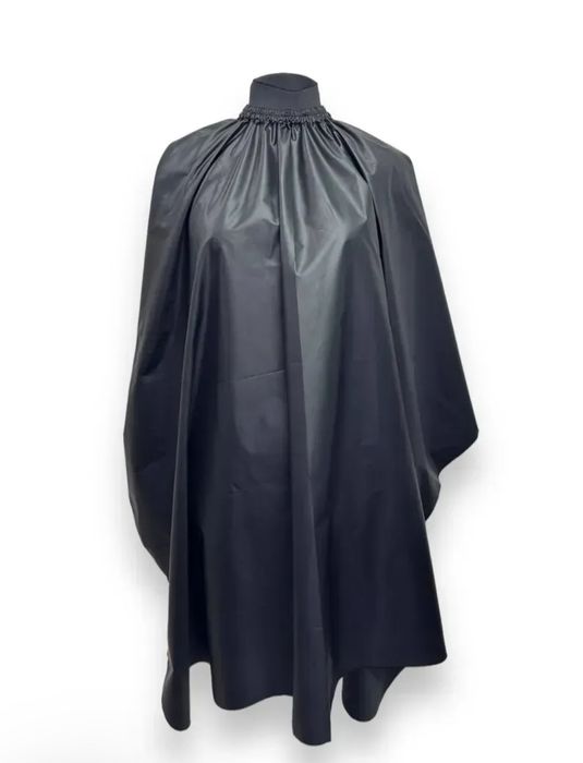 Однотонный парикмахерский пеньюар-накидка для клиента.