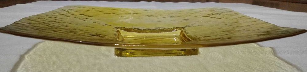 Prato/fruteira de vidro amarelo