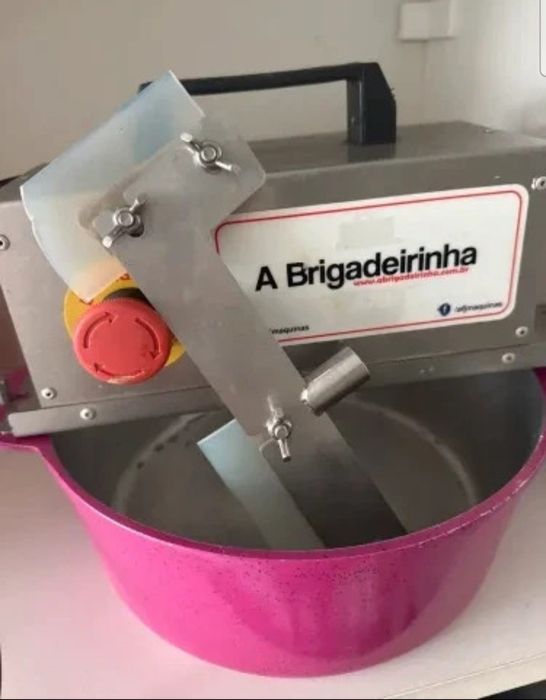 Panela maxedora brigadeirinha