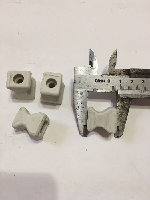 Фарфоровые изоляторы / штыревые керамические изоляторы / ізолятори