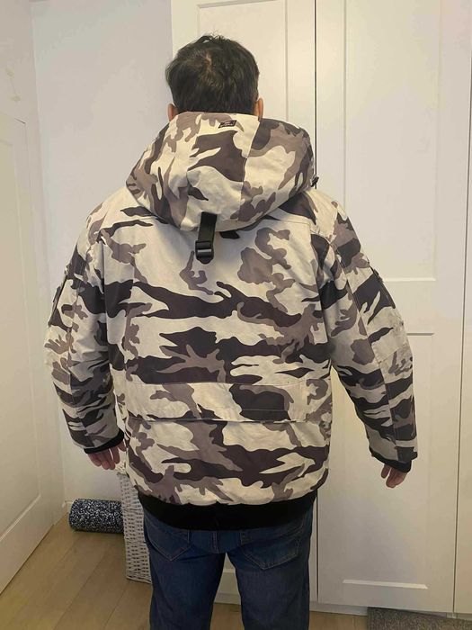 Kurtka Snowboardowa z kapturem XL Cropp