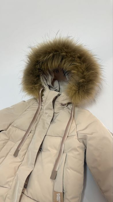 Якісна зимова курточка на дівчинку, натуральне хутро, на 3-4 роки