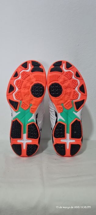 Sapatilhas tarmak original novas