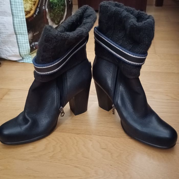 Botins Tommy Hilfiger de salto alto