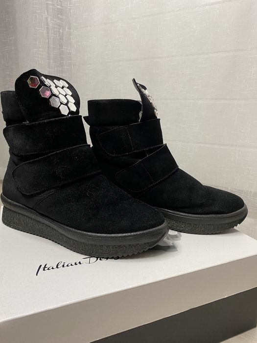 Зимние женские ботинки