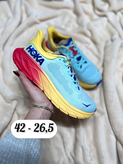 Кросівки бігові оригінал жіночі Hoka one one розмір 36-47