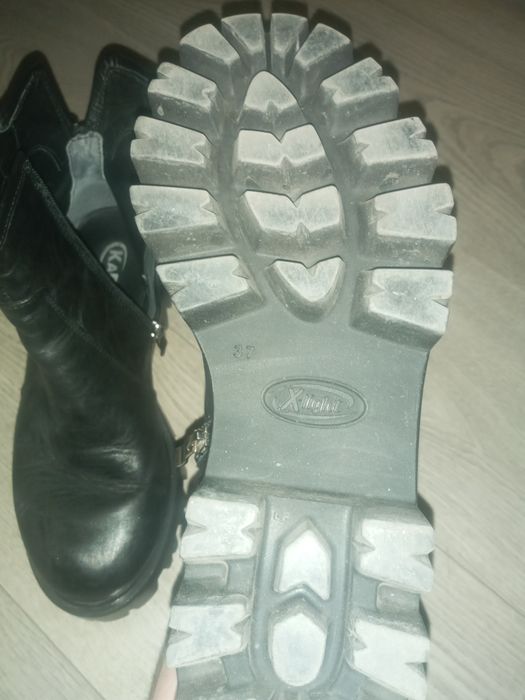 Продам ботинки  демисезон