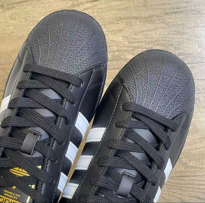 adidas Superstar foundation Black 43